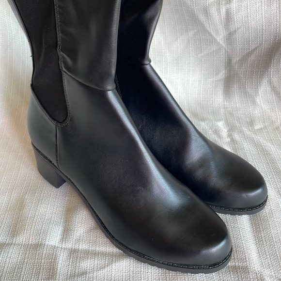 NWT UNISA Over-The- Knee  Boots 7M - Picture 5 of 12
